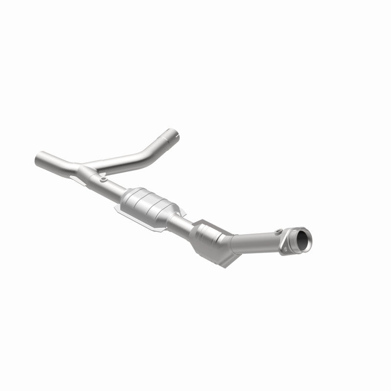MagnaFlow Ford HM Grade Federal / EPA Compliant Direct-Fit Catalytic Converter 23133 360 Degree Image Set