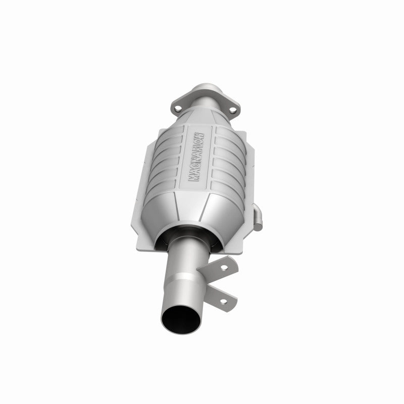 MagnaFlow Standard Grade Federal / EPA Compliant Direct-Fit Catalytic Converter 23439 360 Degree Image Set