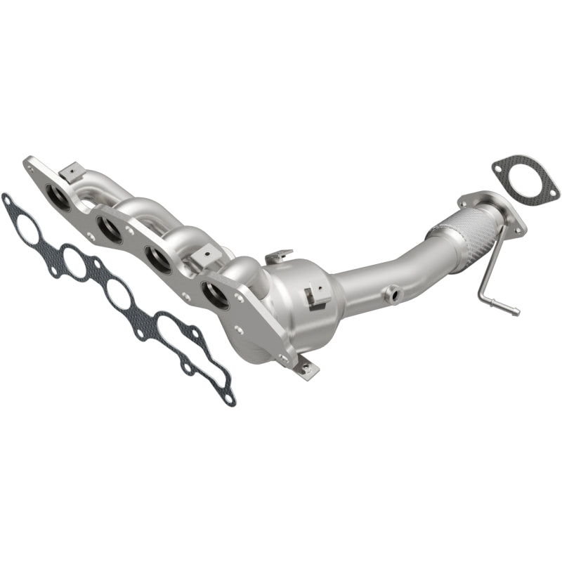 MagnaFlow Mazda 3 California Grade CARB Compliant Manifold Catalytic Converter 5531802 Photo - Primary