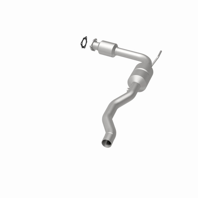 MagnaFlow Volkswagen EuroVan HM Grade Federal / EPA Compliant Direct-Fit Catalytic Converter 23181 360 Degree Image Set