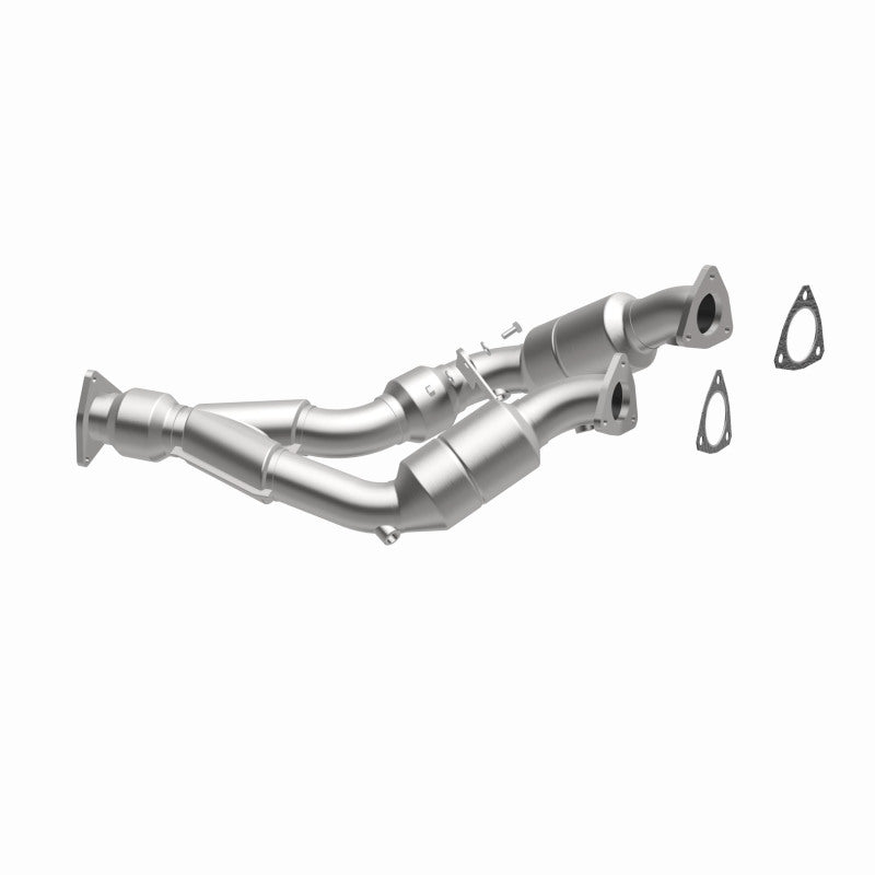 MagnaFlow OEM Grade Federal / EPA Compliant Direct-Fit Catalytic Converter 51499 360 Degree Image Set