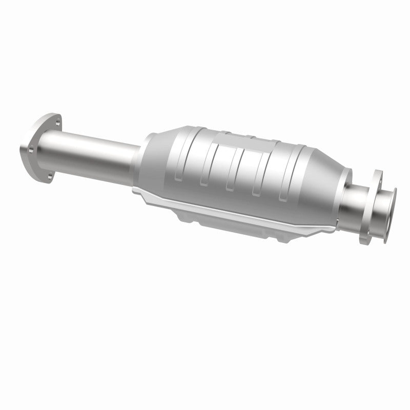 MagnaFlow Saab 900 Standard Grade Federal / EPA Compliant Direct-Fit Catalytic Converter 22834 360 Degree Image Set