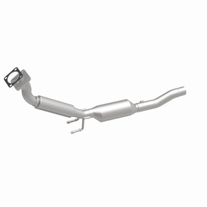 MagnaFlow Volkswagen California Grade CARB Compliant Direct-Fit Catalytic Converter 5461526 360 Degree Image Set
