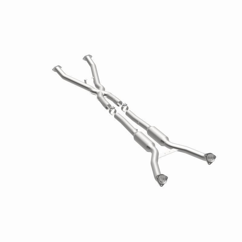MagnaFlow Chevrolet Corvette OEM Grade Federal / EPA Compliant Direct-Fit Catalytic Converter 21-289 360 Degree Image Set