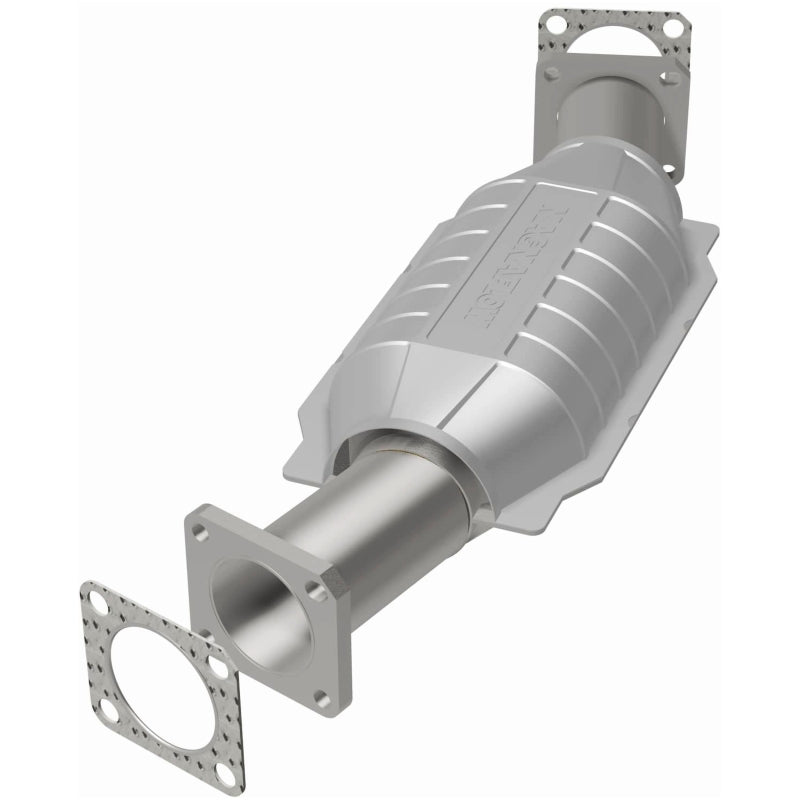 MagnaFlow Chevrolet California Grade CARB Compliant Direct-Fit Catalytic Converter 3322430 Photo - out of package