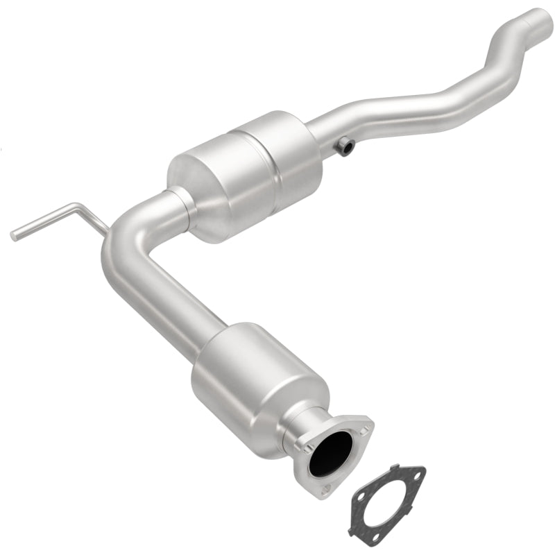 MagnaFlow Volkswagen EuroVan OEM Grade Federal / EPA Compliant Direct-Fit Catalytic Converter 51342 Photo - Primary
