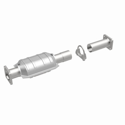 MagnaFlow Standard Grade Federal / EPA Compliant Direct-Fit Catalytic Converter 93199 360 Degree Image Set