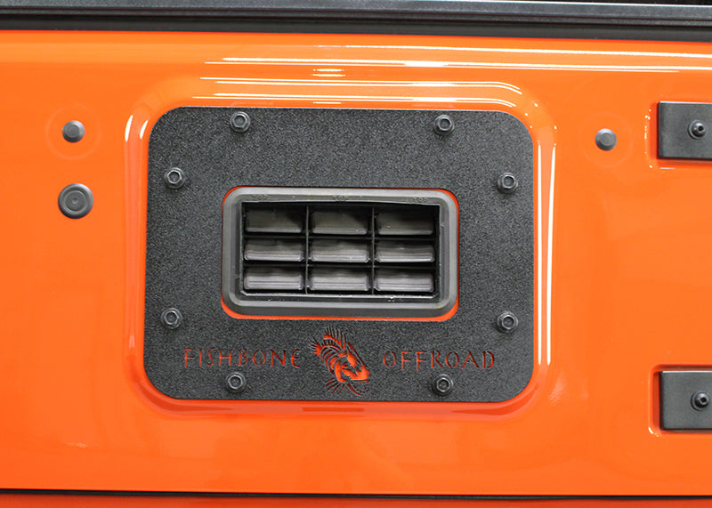 Fishbone Offroad 07-18 Jeep Wrangler JK Aluminum Tailgate Plate - Black Textured Powercoat FB31042 FB31042 Photo - lifestyle view