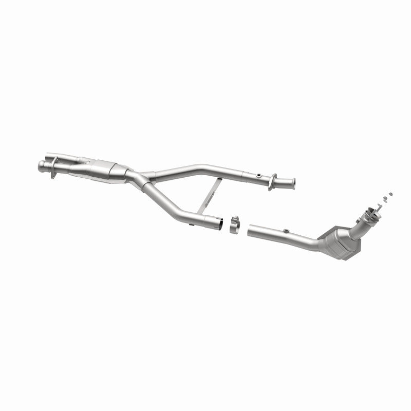 MagnaFlow California Grade CARB Compliant Direct-Fit Catalytic Converter 444014 360 Degree Image Set