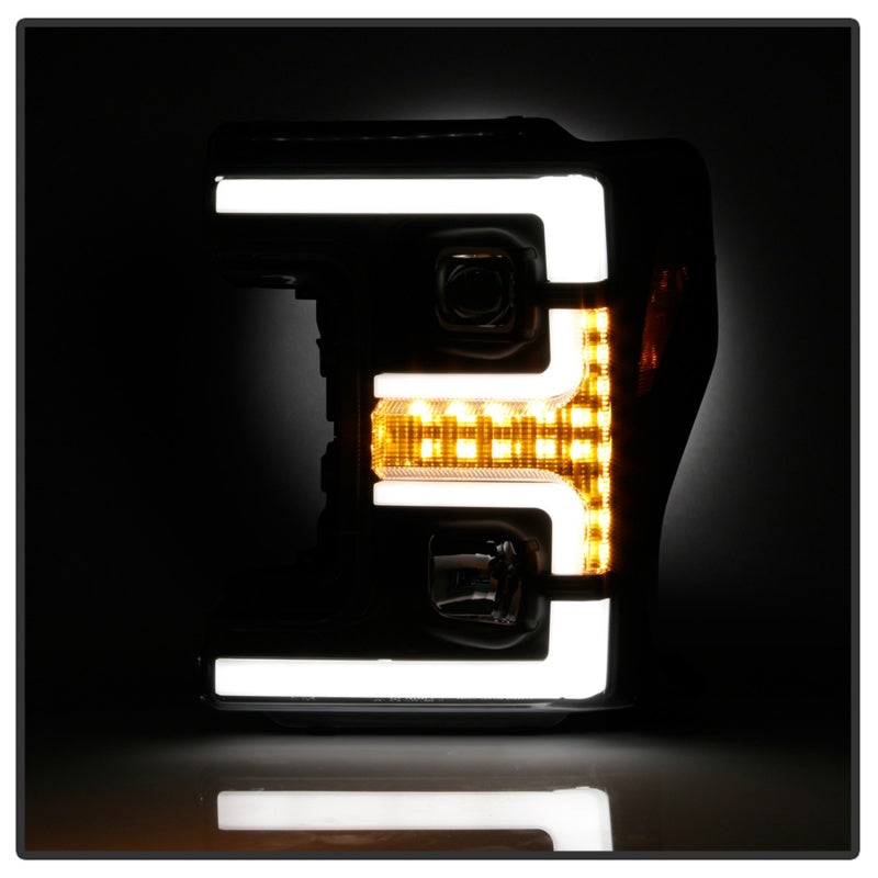 Spyder Ford F-250/F-350/F450 Super Duty 17-18 Projector Headlights Black PRO-YD-FS17-SBSEQ-BK 5086280 5086280 Photo - Unmounted