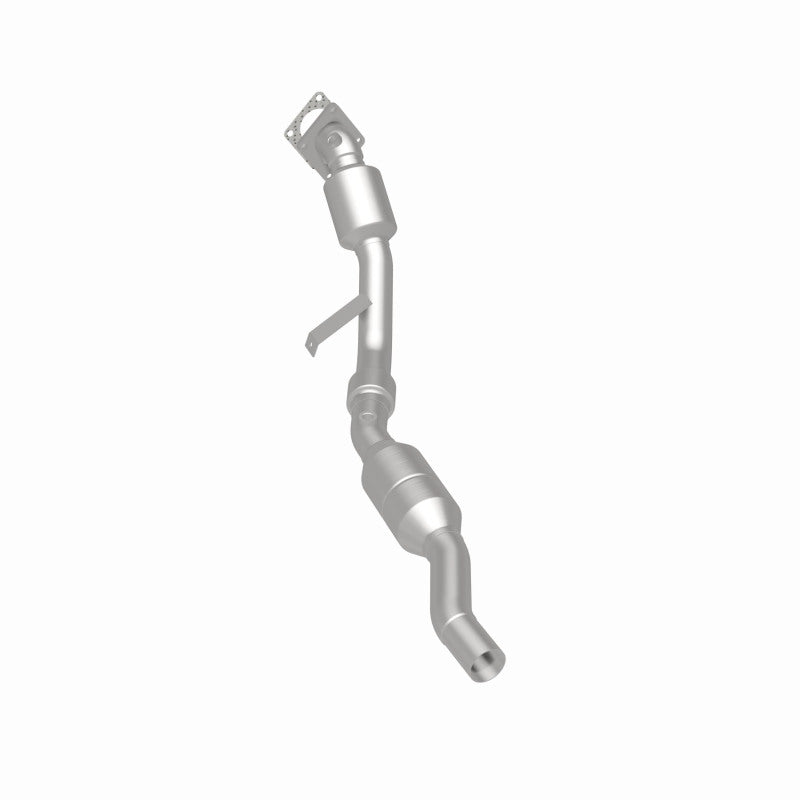 MagnaFlow Audi S4 OEM Grade Federal / EPA Compliant Direct-Fit Catalytic Converter 49916 360 Degree Image Set
