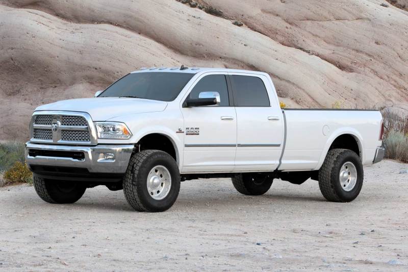 Fabtech 2.5" Coil Spacer System w/ Stealth Shocks K3056M Photo - lifestyle view