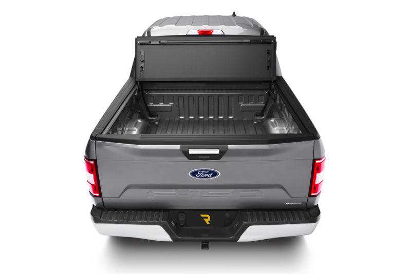 BAK Flip MX4 Matte Finish 04-14 Ford F150 5' 6" Bed 448309 Photo - Mounted