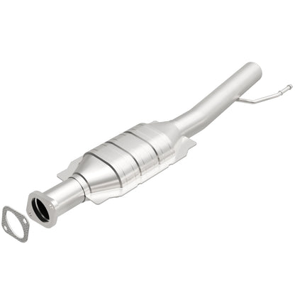 MagnaFlow OEM Grade Federal / EPA Compliant Direct-Fit Catalytic Converter 49662 Photo - Primary