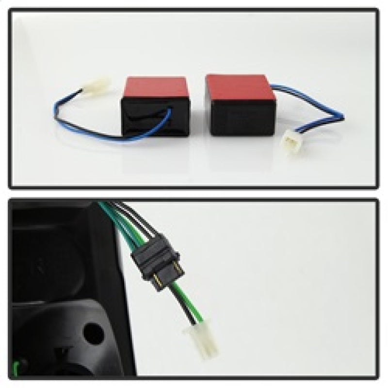 SPYDER xTune 02-06 Chevrolet Avalanche LED Tail Lights - Black Smoke (ALT-JH-CAV02-LED-BSM) 9036842 9036842 Photo - Unmounted