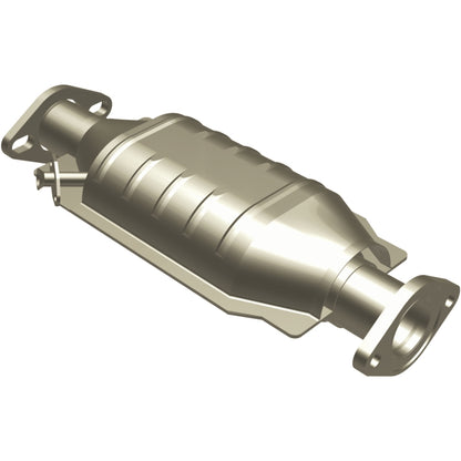 MagnaFlow Toyota Standard Grade Federal / EPA Compliant Direct-Fit Catalytic Converter 23889 Photo - Primary