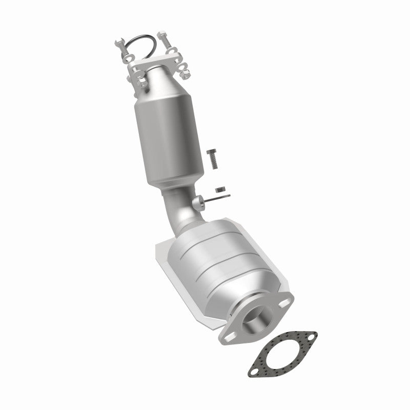 MagnaFlow Infiniti California Grade CARB Compliant Direct-Fit Catalytic Converter 5582143 360 Degree Image Set