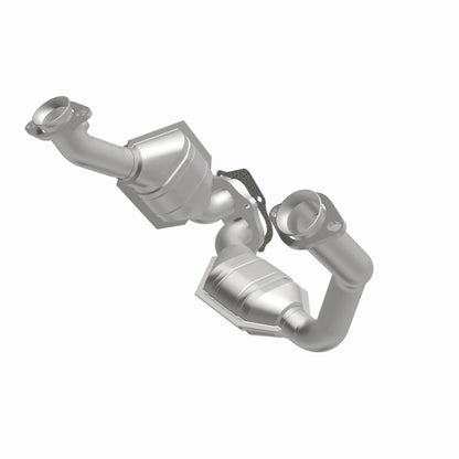 Magnaflow 01-03 Ford Ranger V6 3.0L OEM Grade Direct-Fit Catalytic Converter 23-038 23-038 360 Degree Image Set