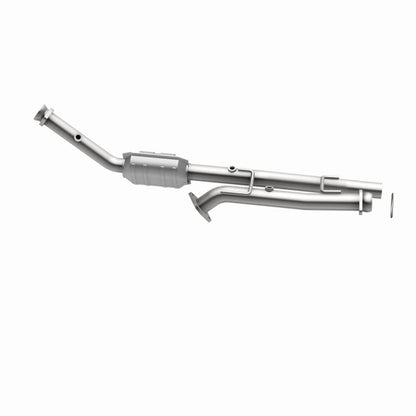 MagnaFlow OEM Grade Federal / EPA Compliant Direct-Fit Catalytic Converter 51953 360 Degree Image Set