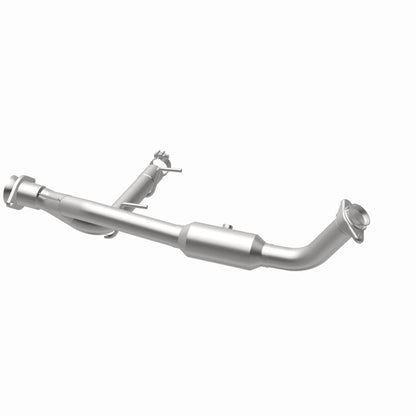 Magnaflow 05-06 Lincoln Navigator 5.4L - Driver side 4651508 4651508 360 Degree Image Set