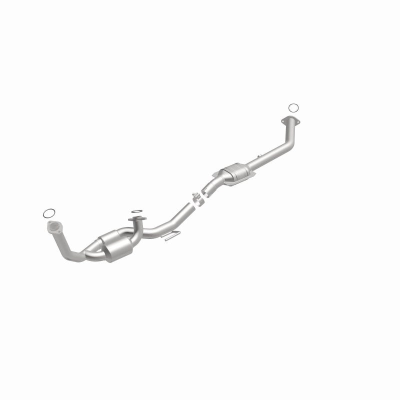 MagnaFlow Toyota Sienna OEM Grade Federal / EPA Compliant Direct-Fit Catalytic Converter 52457 360 Degree Image Set