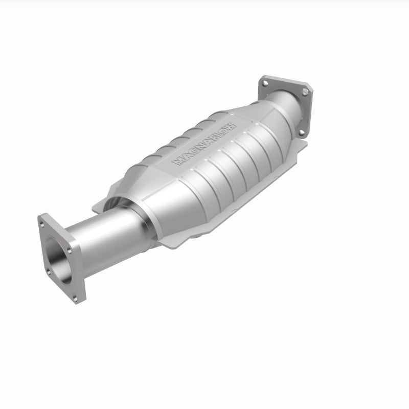 MagnaFlow Standard Grade Federal / EPA Compliant Direct-Fit Catalytic Converter 23425 360 Degree Image Set