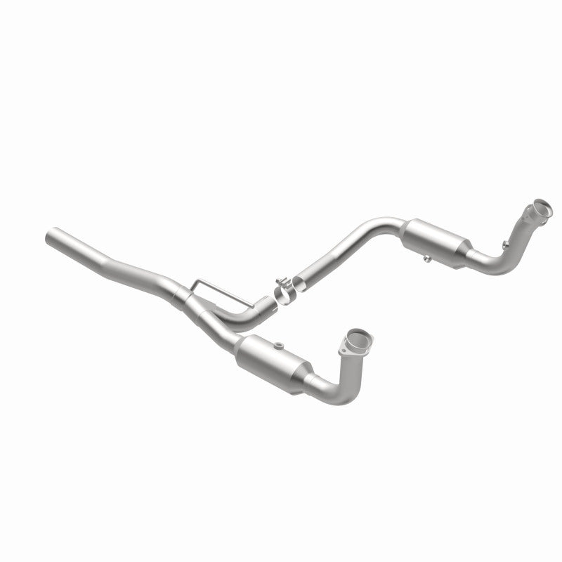 MagnaFlow California Grade CARB Compliant Direct-Fit Catalytic Converter 5551187 360 Degree Image Set