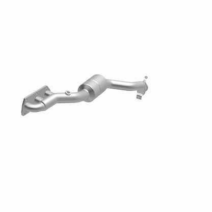 MagnaFlow Audi A8 Quattro OEM Grade Federal / EPA Compliant Manifold Catalytic Converter 51167 360 Degree Image Set
