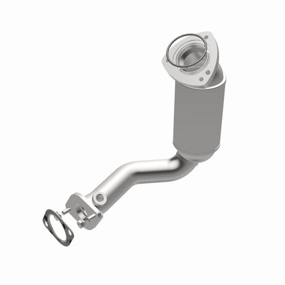 MagnaFlow OEM Grade Federal / EPA Compliant Direct-Fit Catalytic Converter 52097 360 Degree Image Set