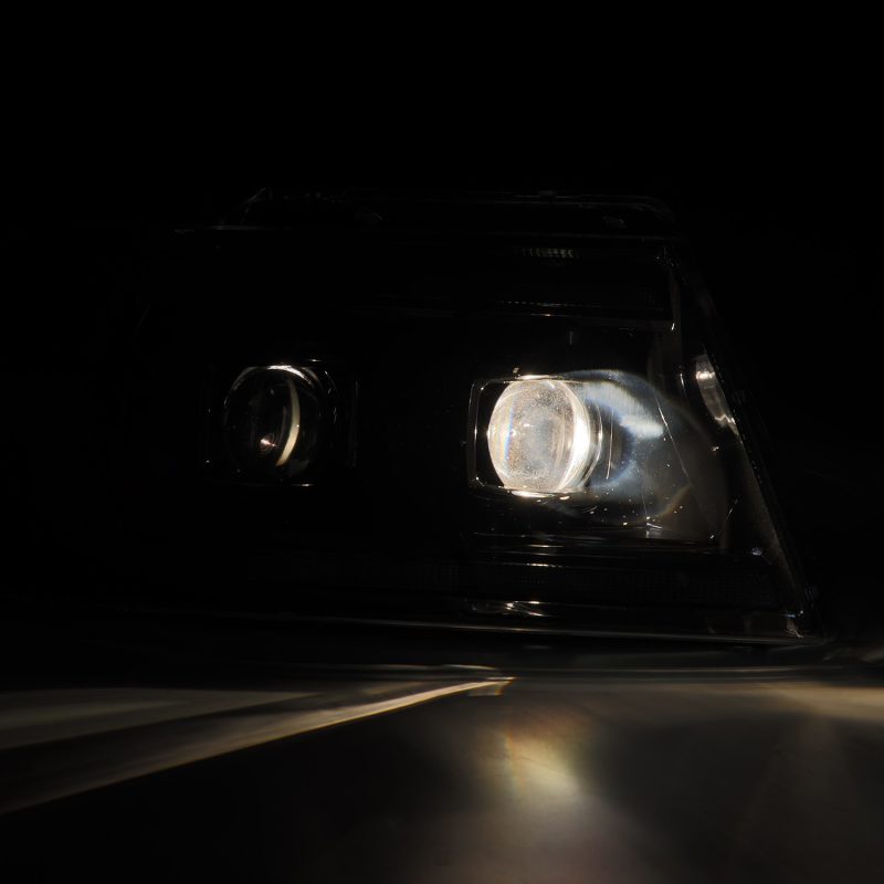 AlphaRex 04-08 Ford F150 PRO-Series Projector Headlights Chrome w/ Sequential Signal and DRL 880136 880136 User 4