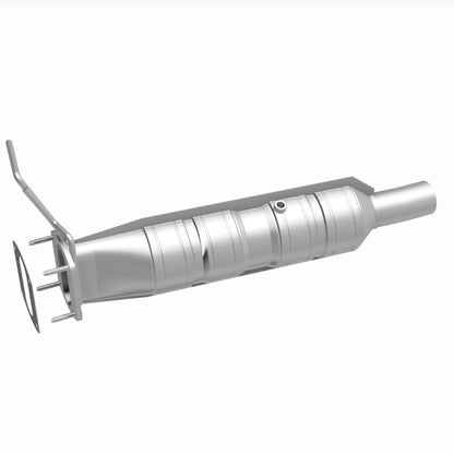 Magnaflow 09-19 Ford F53 V10 6.8L Underbody 6.8L Direct Fit Catalytic Converter 280435 280435 360 Degree Image Set