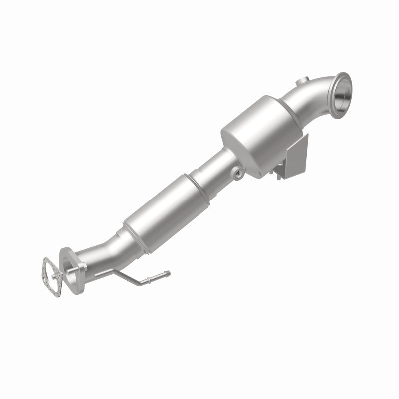 MagnaFlow Ford Focus OEM Grade Federal / EPA Compliant Direct-Fit Catalytic Converter 51633 360 Degree Image Set
