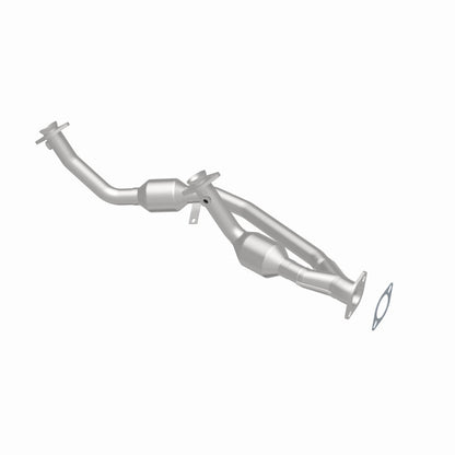 MagnaFlow Standard Grade Federal / EPA Compliant Direct-Fit Catalytic Converter 23354 360 Degree Image Set