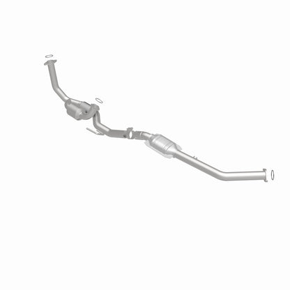 MagnaFlow Toyota Sienna California Grade CARB Compliant Direct-Fit Catalytic Converter 447163 360 Degree Image Set