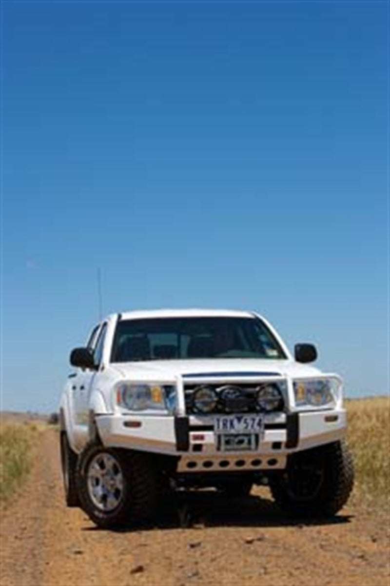 ARB Winchbar Toyota Tacoma 05-11 3423030 3423030 Photo - lifestyle view