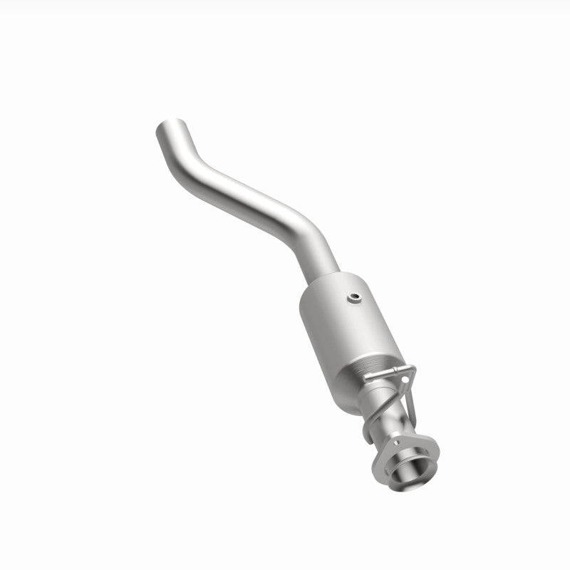 Magnaflow 22-24 Ford F-650 V8 7.3L Underbody Direct Fit Catalytic Converter 280444 280444 360 Degree Image Set