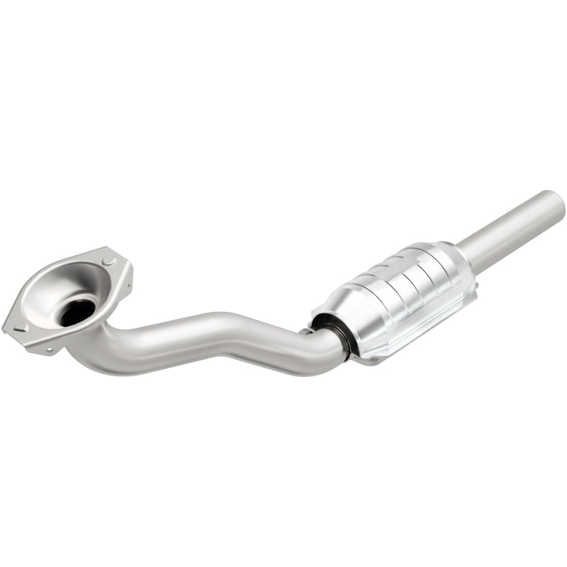MagnaFlow Volkswagen Standard Grade Federal / EPA Compliant Direct-Fit Catalytic Converter 22924 Photo - Primary