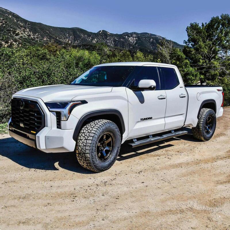 Westin 2022 Toyota Tundra Dbl Cab & Crew Max R5 Nerf Step Bars - Textured Black 28-51335 28-51335 Photo - Mounted