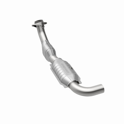 MagnaFlow Ford HM Grade Federal / EPA Compliant Direct-Fit Catalytic Converter 93152 360 Degree Image Set