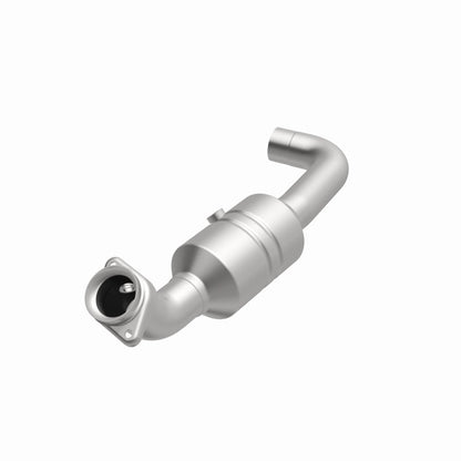 MagnaFlow Ford F-150 OEM Grade Federal / EPA Compliant Direct-Fit Catalytic Converter 52138 360 Degree Image Set
