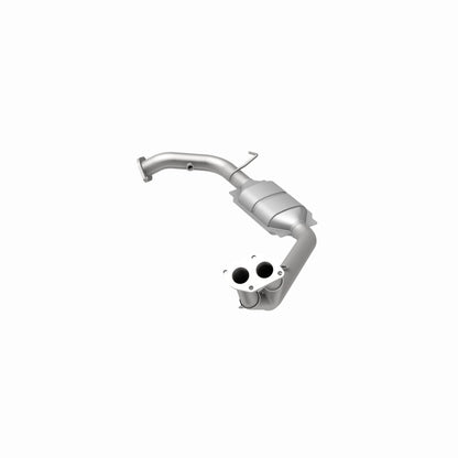 MagnaFlow Isuzu OEM Grade Federal / EPA Compliant Direct-Fit Catalytic Converter 49004 360 Degree Image Set