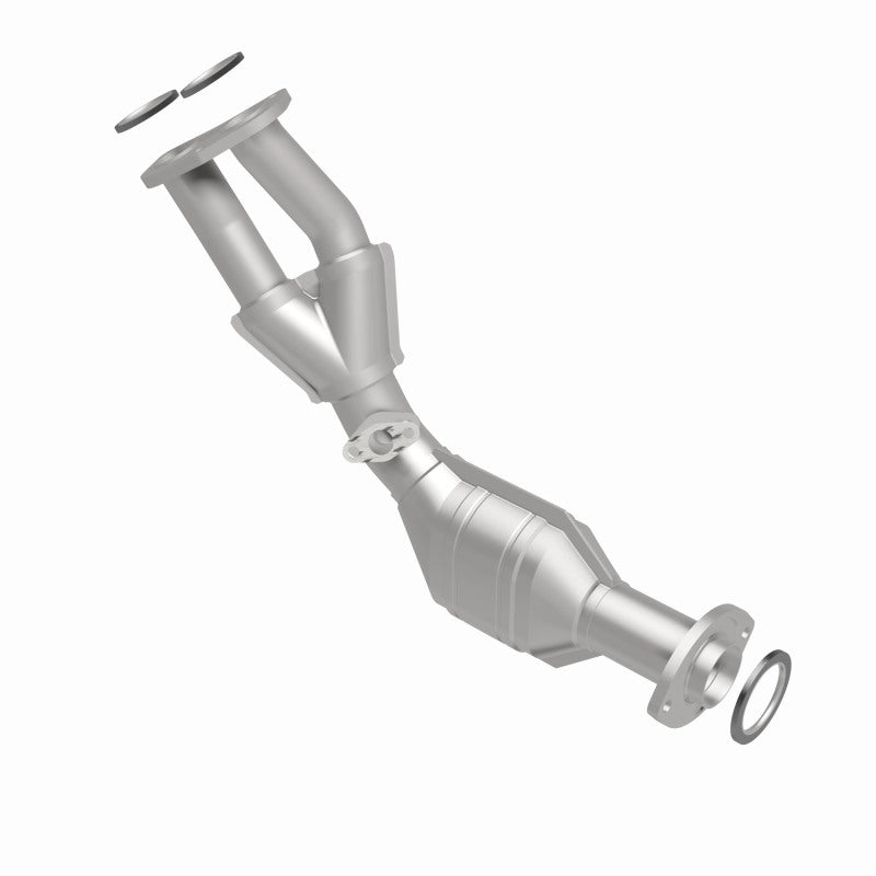 MagnaFlow Toyota Tacoma HM Grade Federal / EPA Compliant Direct-Fit Catalytic Converter 23755 360 Degree Image Set