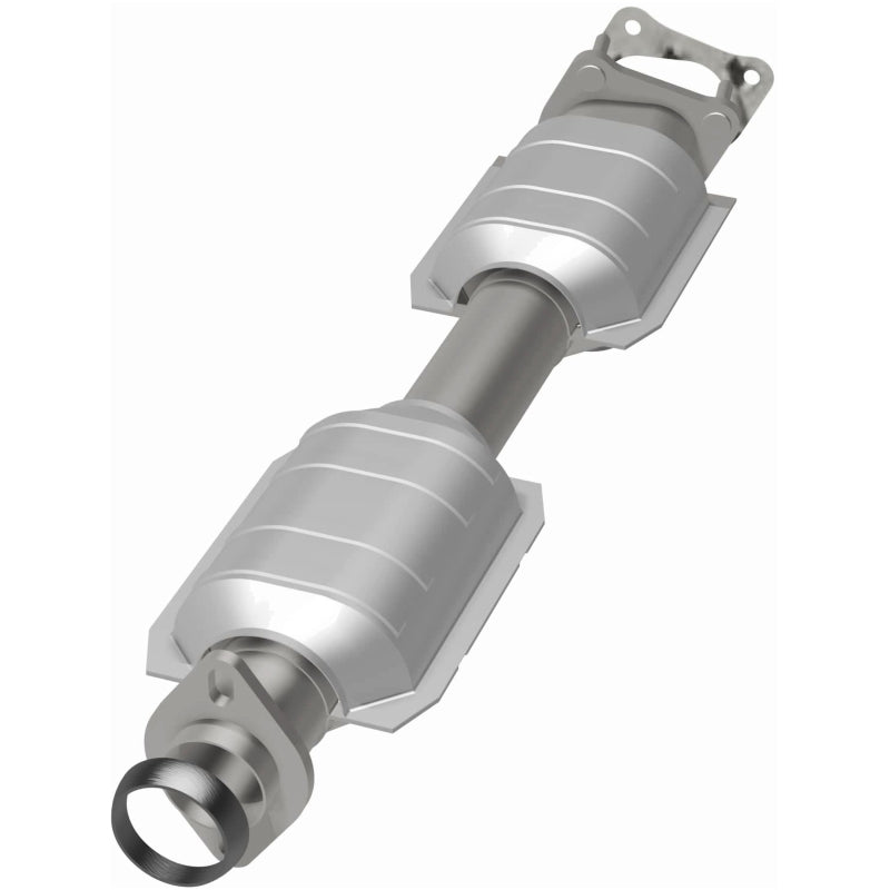 MagnaFlow Standard Grade Federal / EPA Compliant Direct-Fit Catalytic Converter 23388 Photo - out of package