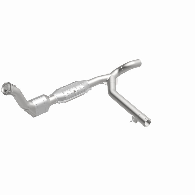 MagnaFlow Ford Expedition OEM Grade Federal / EPA Compliant Direct-Fit Catalytic Converter 51116 360 Degree Image Set