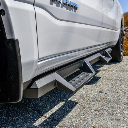 Westin HDX Drop Nerf Step Bars 56-14085 Photo - Mounted
