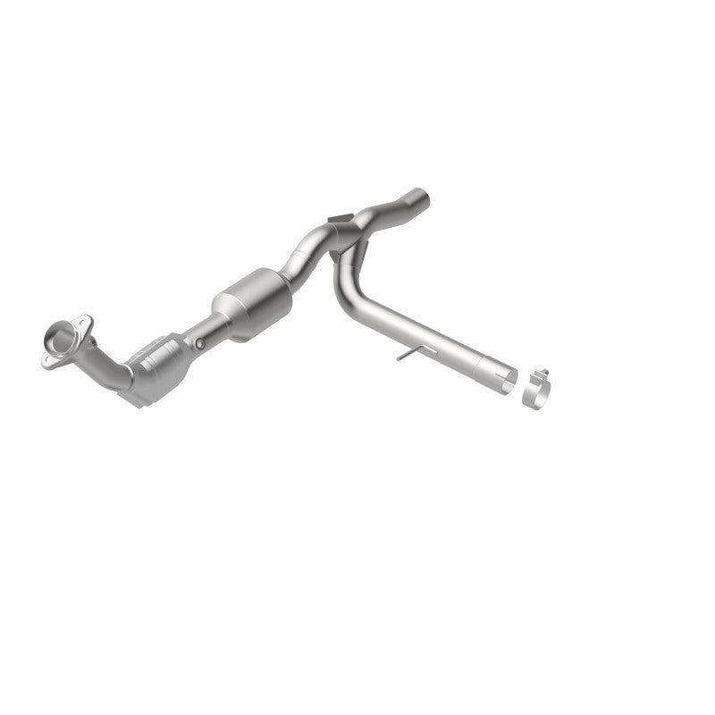 MagnaFlow Ford F-150 OEM Grade Federal / EPA Compliant Direct-Fit Catalytic Converter 52450 360 Degree Image Set