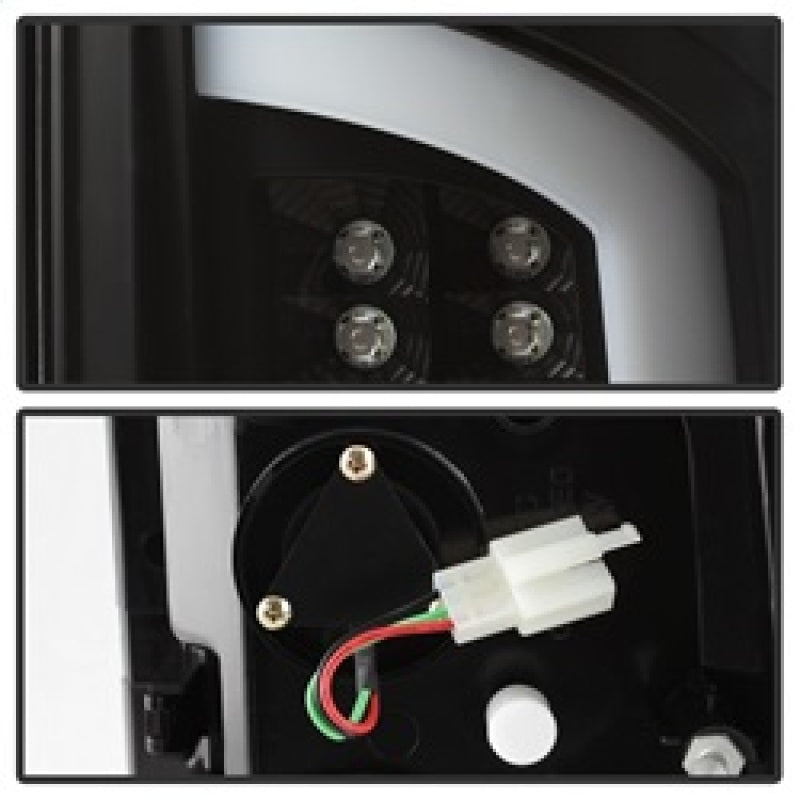 Spyder 03-06 Dodge Ram 2500/3500 V3 Light Bar LED Tail Light - Black (ALT-YD-DRAM02V3-LBLED-BK) 5084118 5084118 Photo - Unmounted