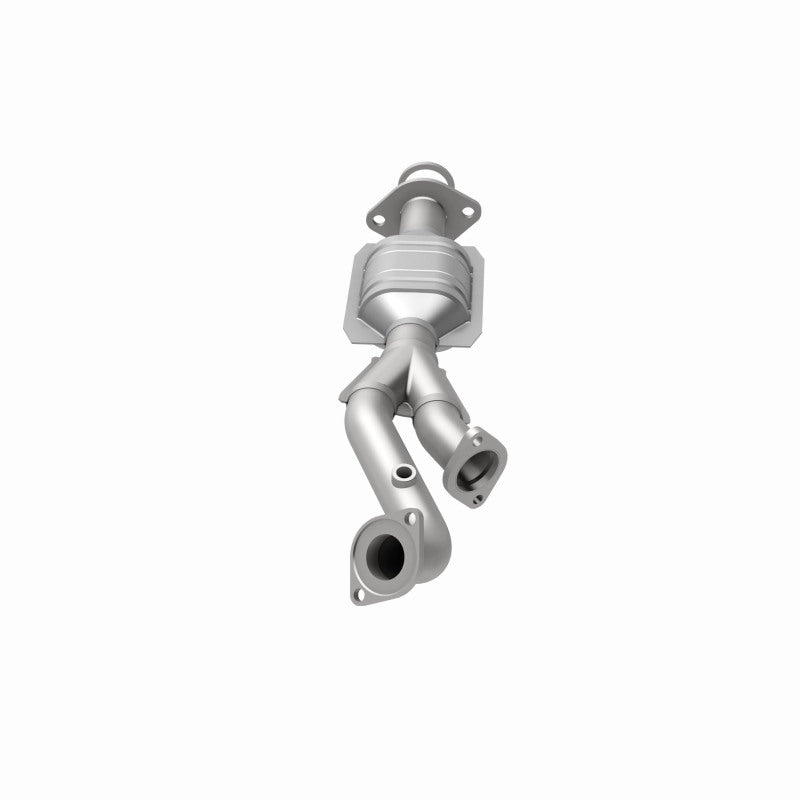 MagnaFlow OEM Grade Federal / EPA Compliant Direct-Fit Catalytic Converter 49696 360 Degree Image Set
