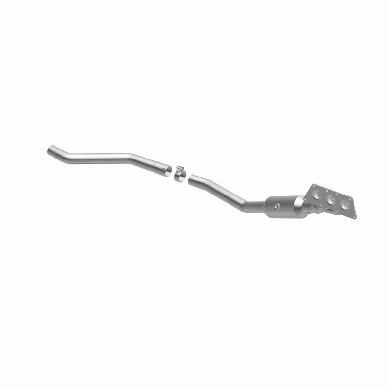 MagnaFlow Mercedes-Benz California Grade CARB Compliant Manifold Catalytic Converter 5551066 360 Degree Image Set
