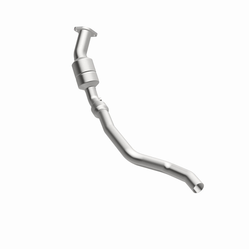 MagnaFlow OEM Grade Federal / EPA Compliant Direct-Fit Catalytic Converter 51584 360 Degree Image Set